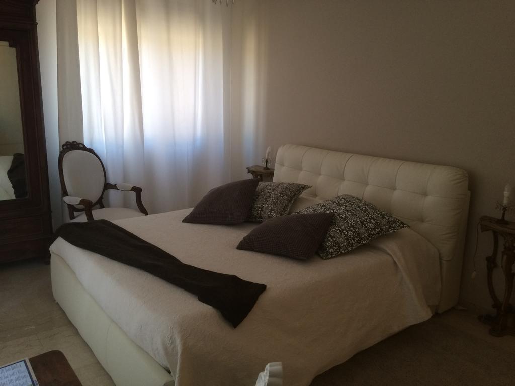 Bed and Breakfast Fleur Blanche Верона Екстер'єр фото